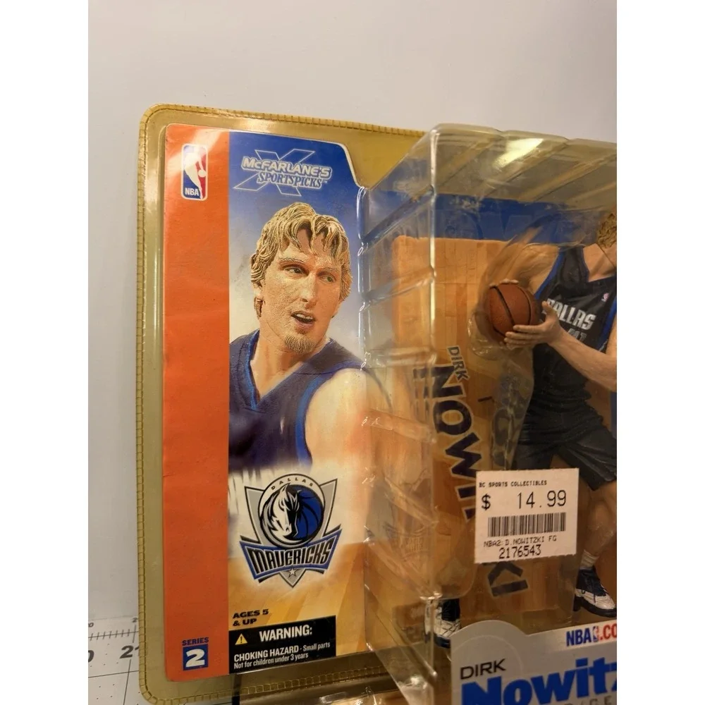 McFarlane's SportsPicks NBA Series 2 Dirk Nowitzki Action Figure